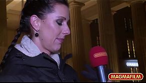 Busty MILF pornstar on amateur dick