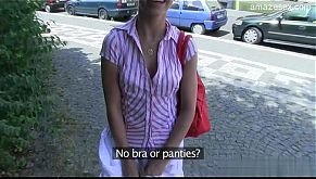 Снял и трахнул симпатичную на улице