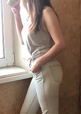 Мамочка моего друга трахнула меня