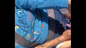 Making my pussy wet while i drive